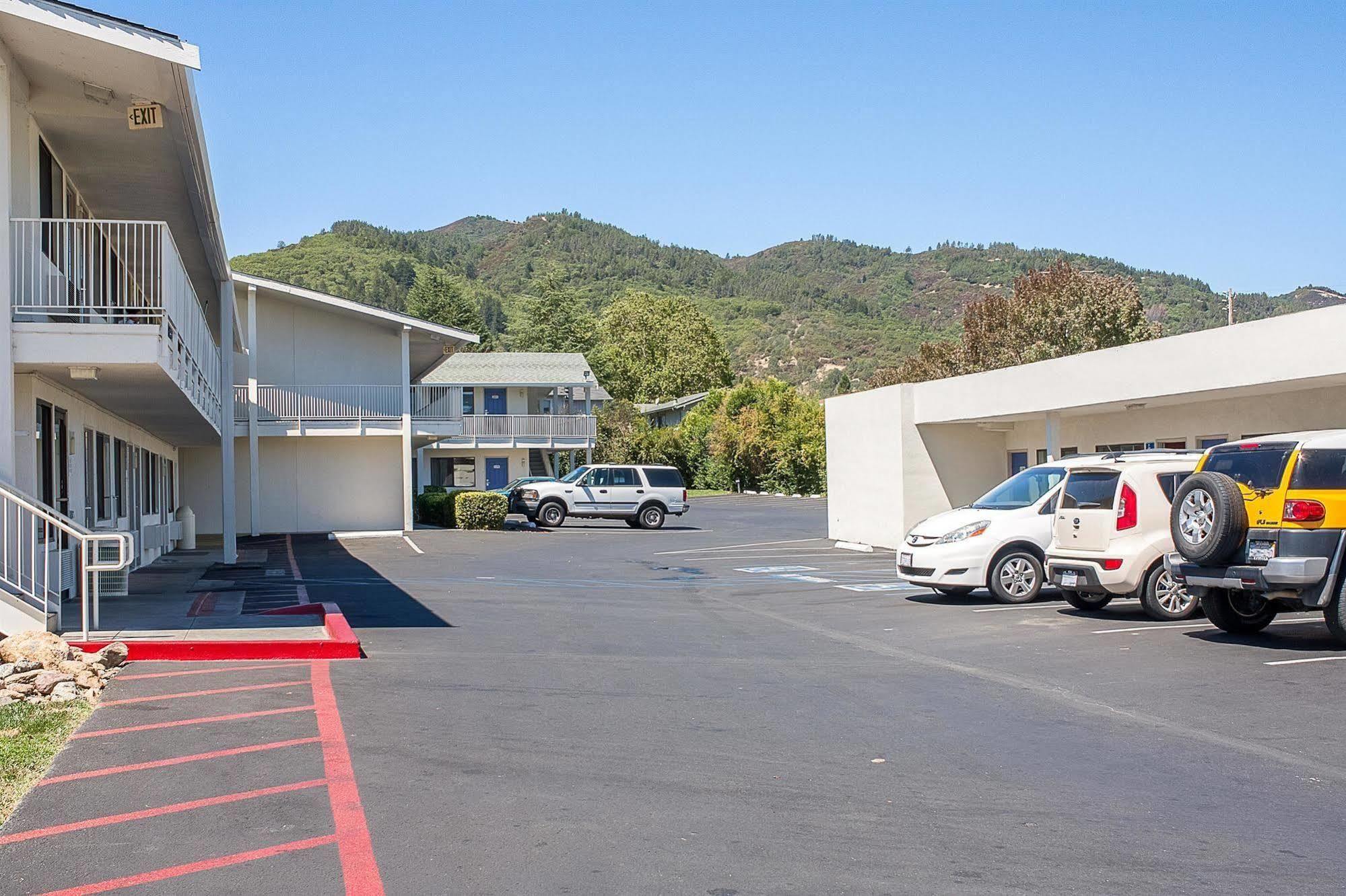 Motel 6-Ukiah, Ca Extérieur photo