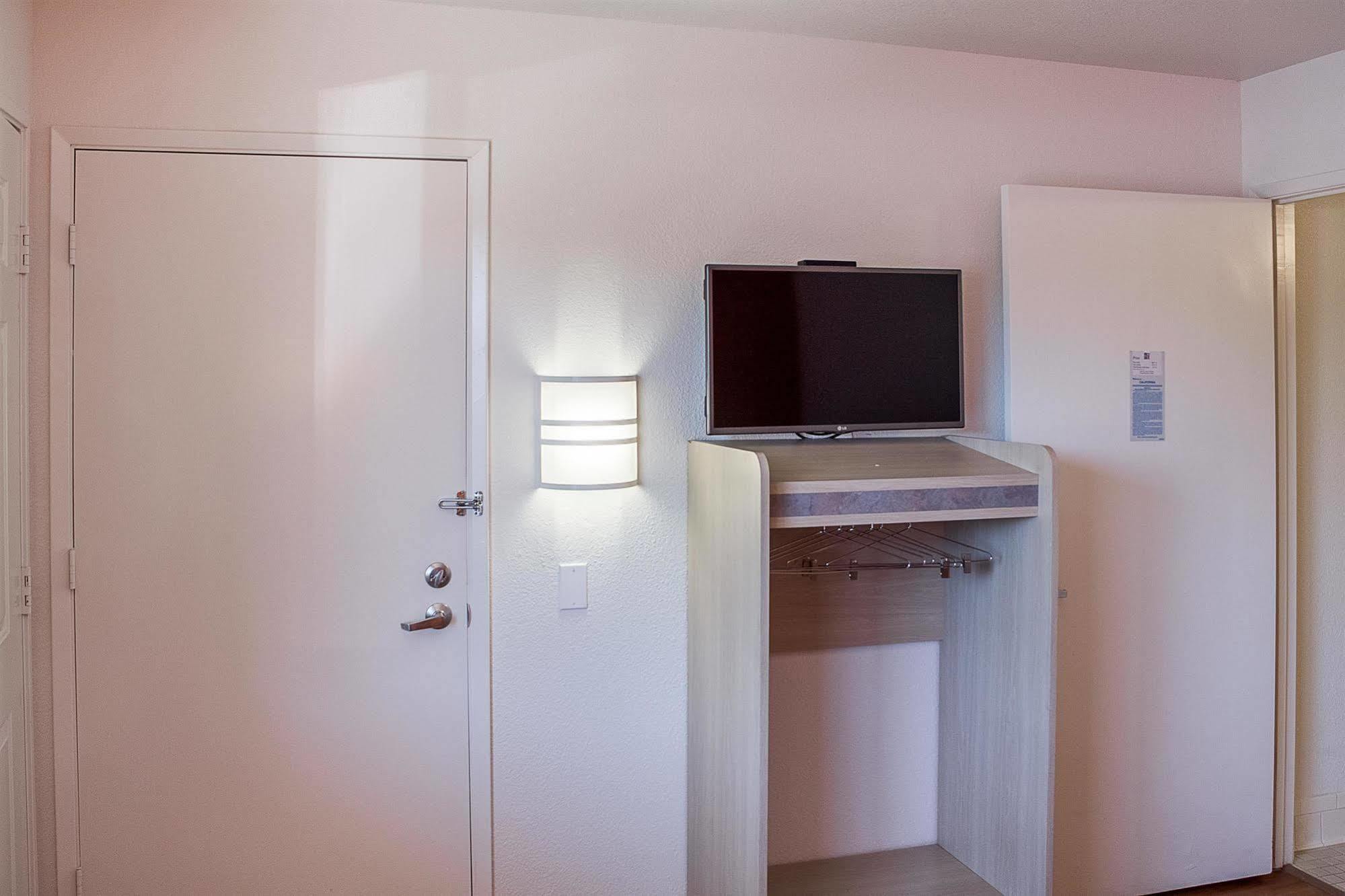 Motel 6-Ukiah, Ca Extérieur photo